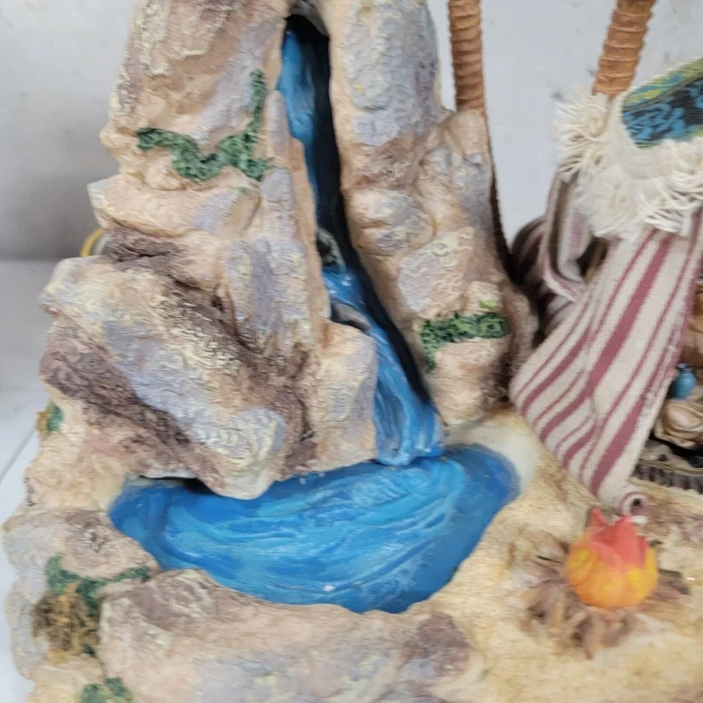 Sam's 2005 Nativity Structure Bethlehem Christmas Village Replacement Fountain